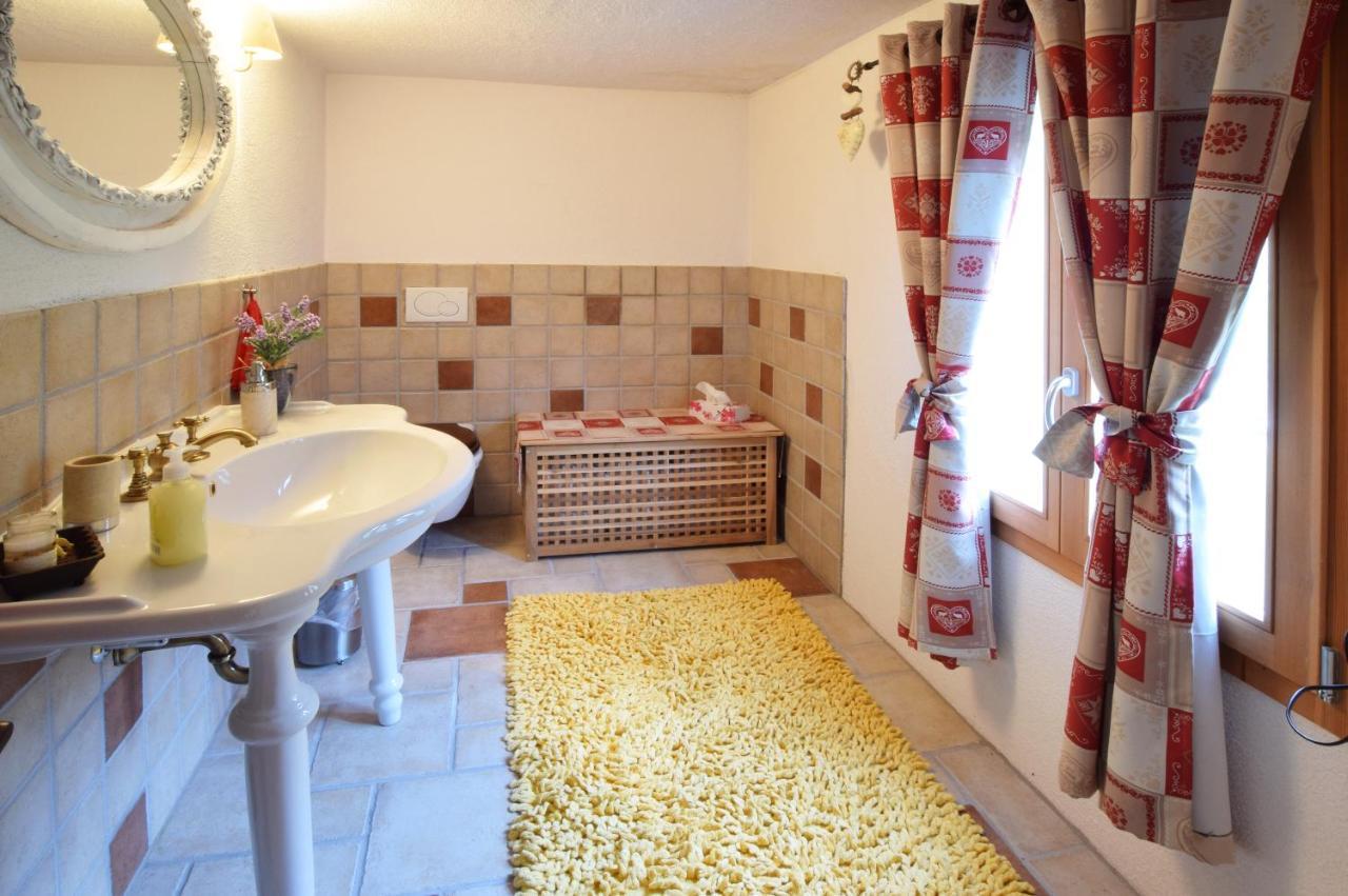 Relais Del Sosto Bed and Breakfast Olivone Exteriör bild